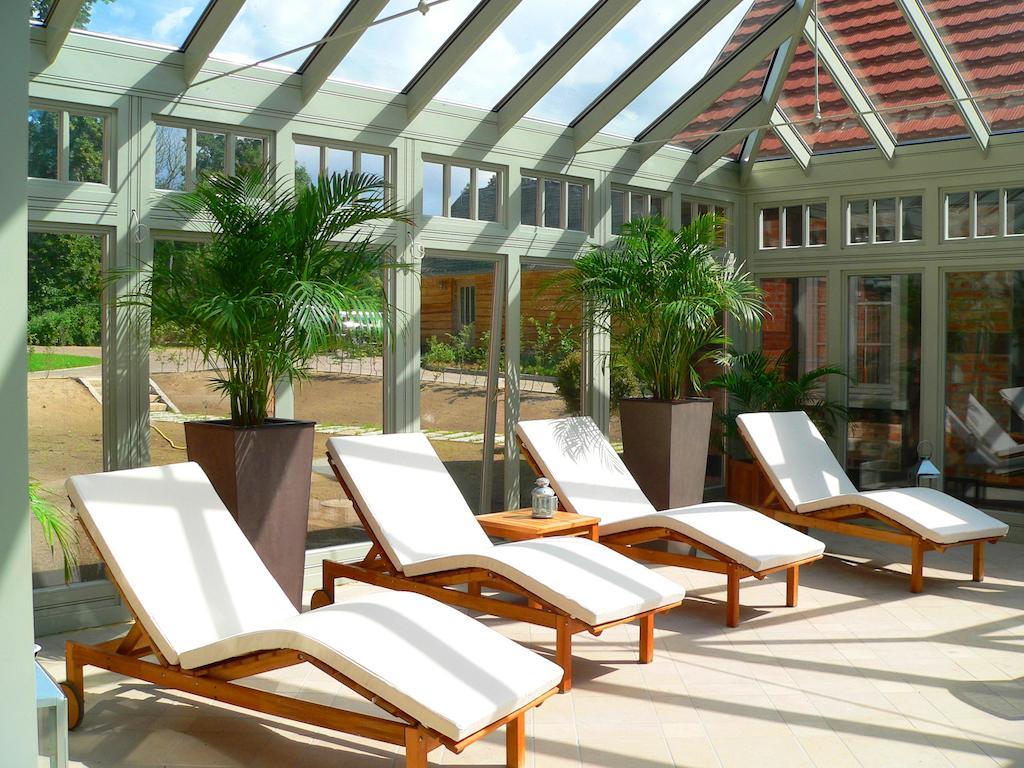 Gutshof Woldzegarten Hotel Exterior photo
